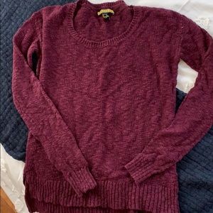 Maroon sweater